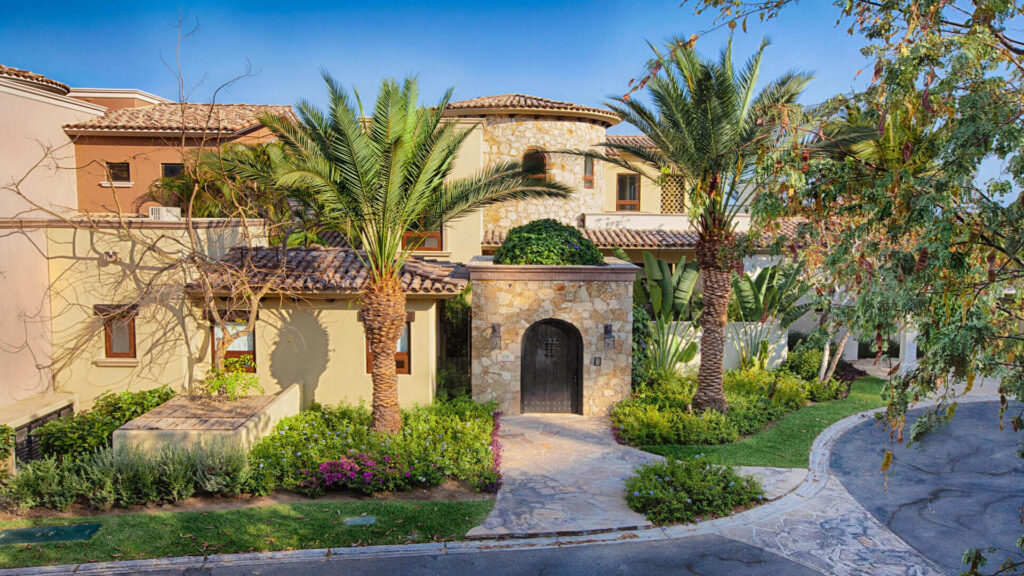 Palmilla Residence for Sale.