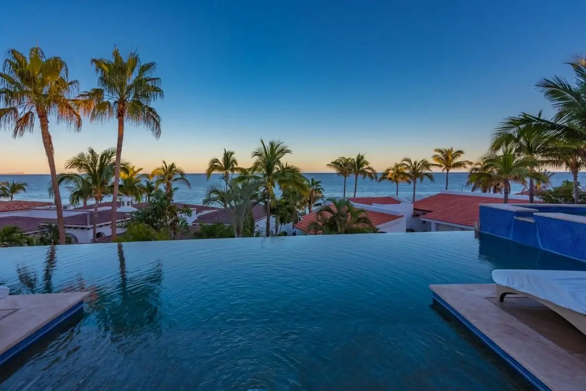 Exclusive Estate Compounds in Palmilla