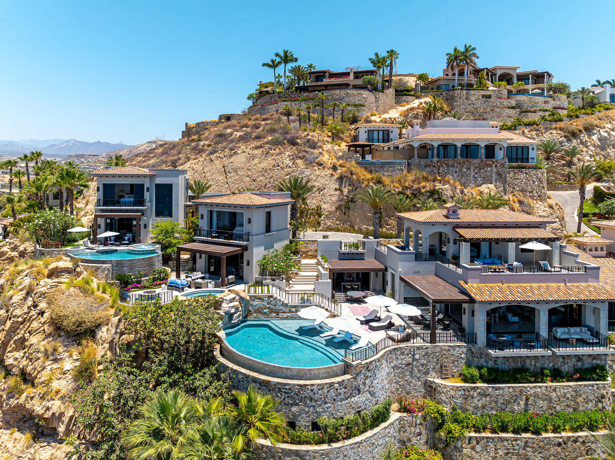 Palmilla Villas Del Mar Casa Amore, a five-bedroom, four-full and four-half-bathrooms villa, is perched on a hilltop with – Casita 11, Casa Amore, San Jose Corridor, San Jose Corridor, BS